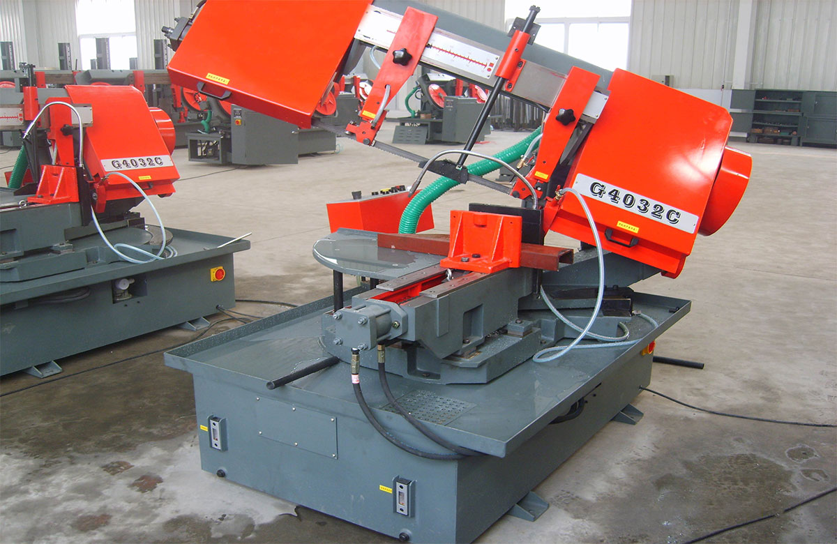 1727658178536929.jpg 鋸床廠家